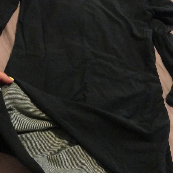 Lululemon warm running shirt - Picture 3 of 3